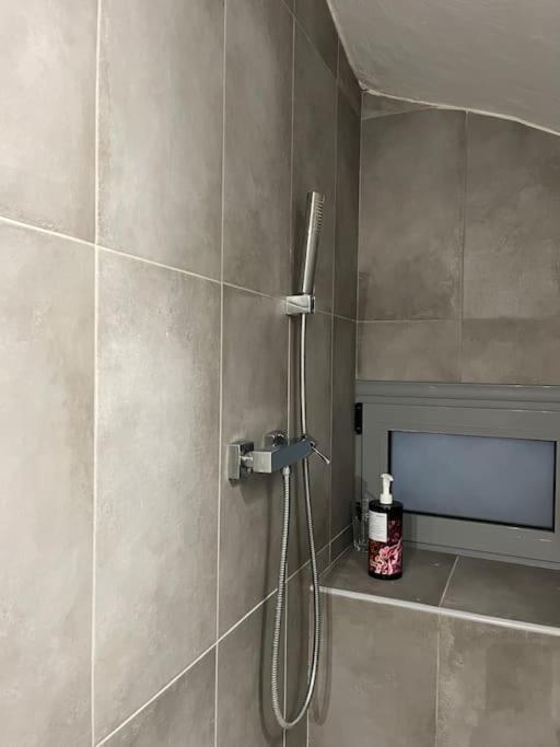 Ksenokratous-Kolonaki Cozy Apartment Athens Ngoại thất bức ảnh